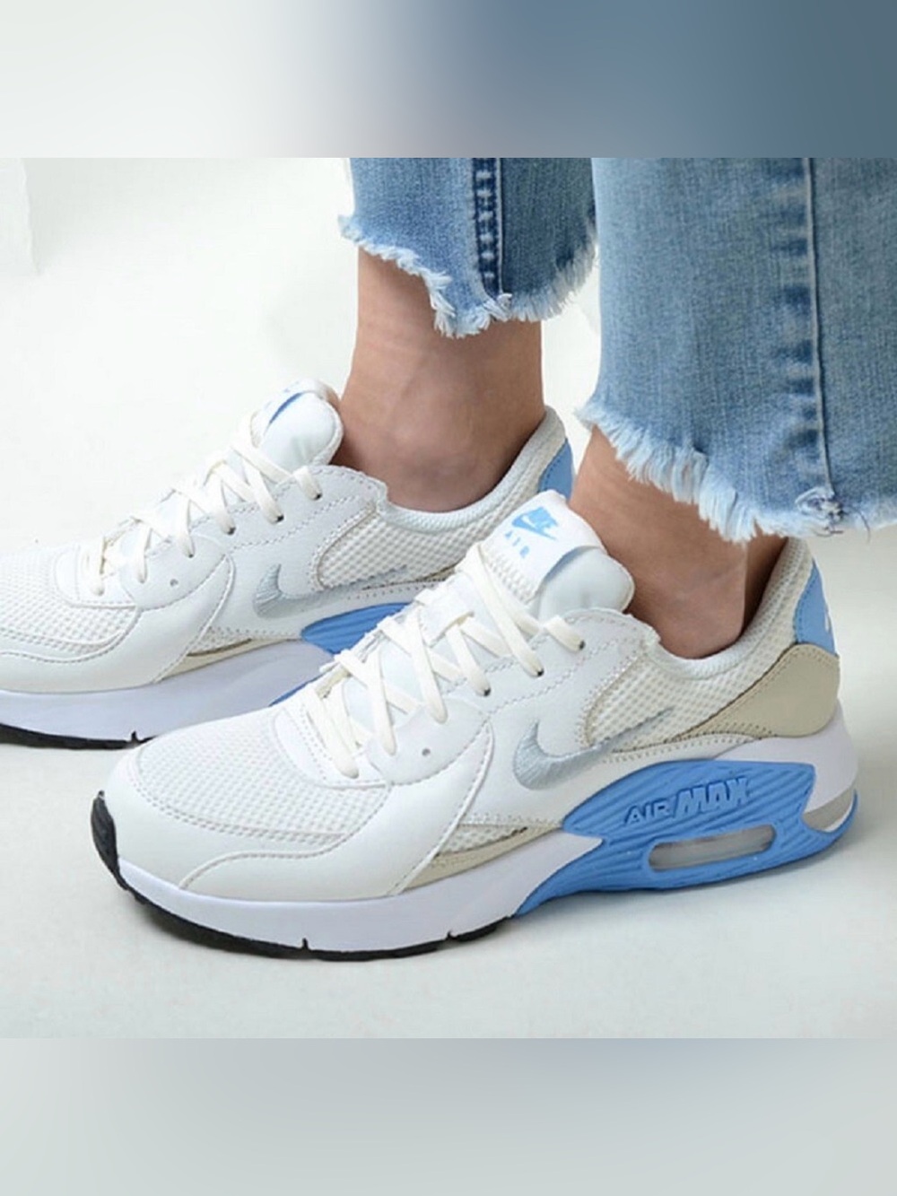 Nike Women's White and Light Blue Air Max Sneakers